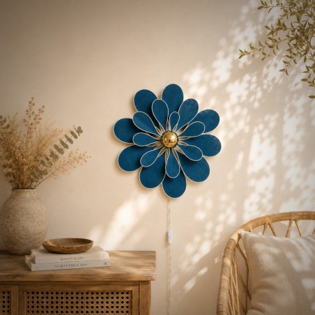 Applique murale fleur, Camélia, 16 pétales en rotin et lin