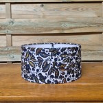 abat-jour cylindrique fleuri bleu