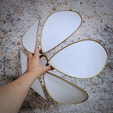 Suspension fleur structure métal lin blanc