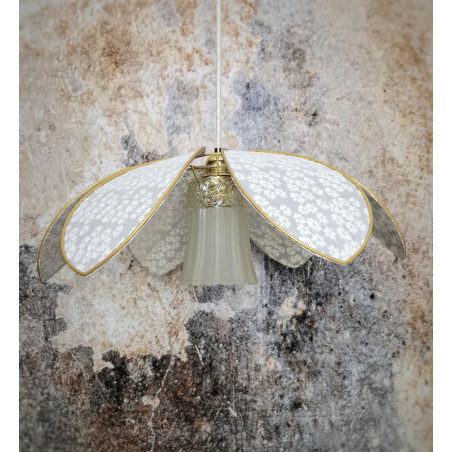 Suspension fleur 6 pétales dentelle marguerites et globe vintage