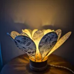 Lampe à poser Nénuphar, rotin et tissu collection Eclat de Sauge