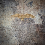 Suspension fleur, modèle Pâquerette, 12 pétales en rotin et raphia pour une déco bohème, naturelle et fleurie