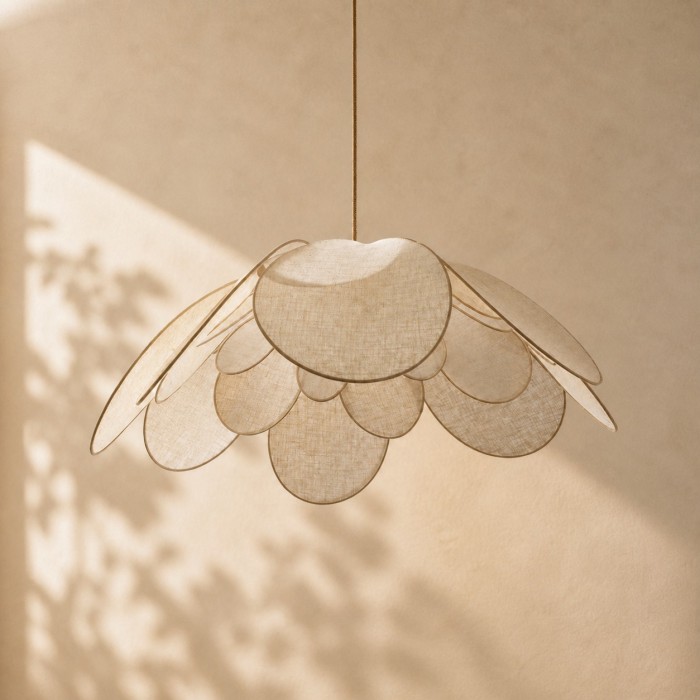 Suspension lustre fleur, Marguerite, 24 pétales en rotin et lin blanc